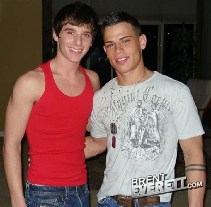 Brent Corrigan XXX: Hot Gay Porn Videos Await!