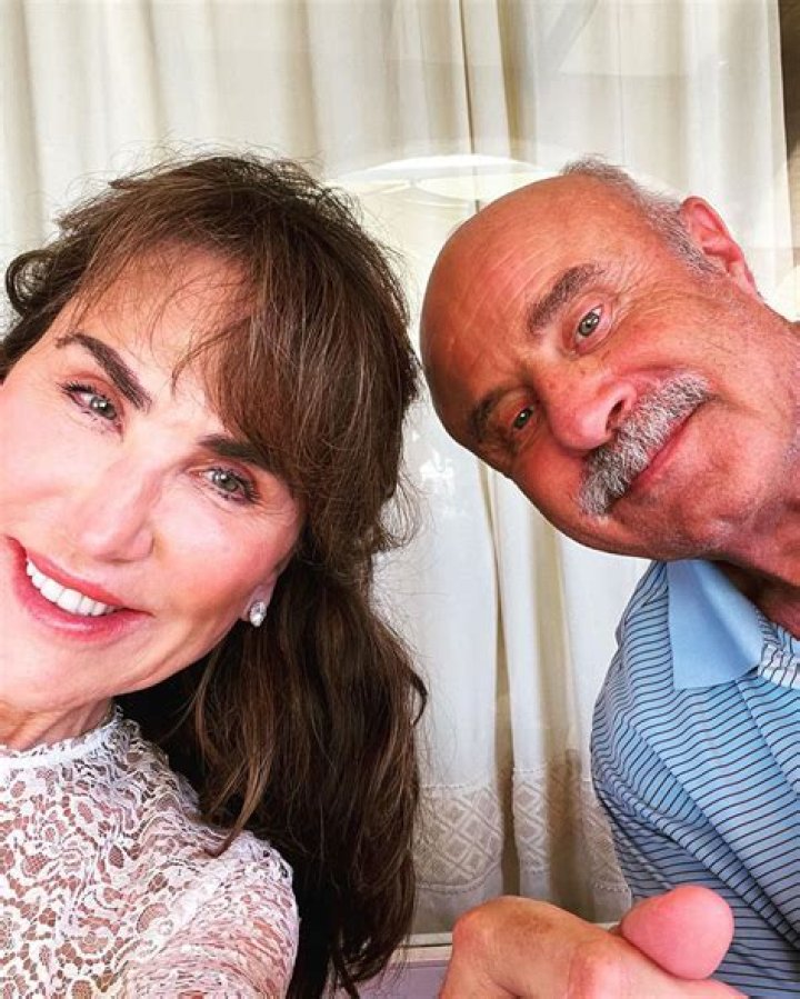 Dr. Phil & Robin McGraw: Their Enduring Love Story & Marriage Secrets