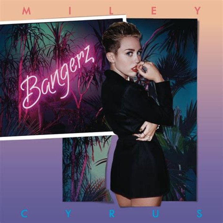 Miley Cyrus' 2013 VMA: Shocking Performance & Bangerz Era | Relive It Now