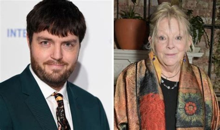 Tom Burke: Wife, Family, & Facts