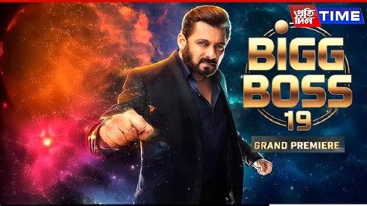 [Trending Topics] Explore Desi Celebs, Chat & Bigg Boss 18 Updates!