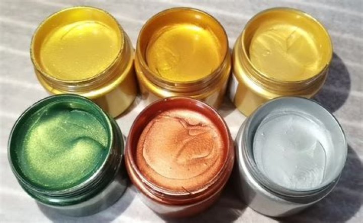 Ultimate Guide to Using Pigment Powders